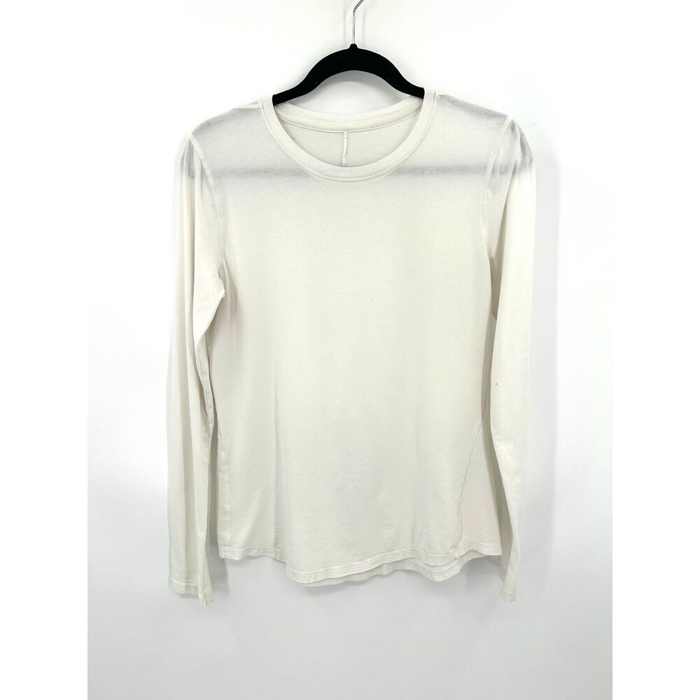 LULULEMON *Flawed* Women's White Long Sleeve Relaxed Fit Workout Shirt Medium - Picture 1 of 7